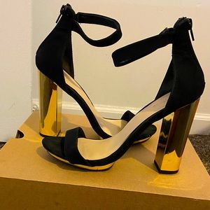 Black & Gold Blocks Heels